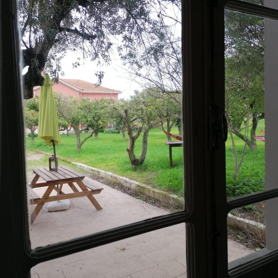 Casa Das Laranjeiras E Parque Infantil Azeitao Esterno foto